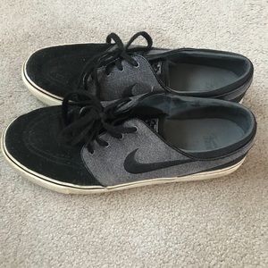 Nike Janoski shoes 10.5